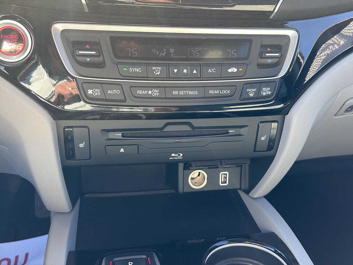Used 2020 Honda Pilot Touring image 18
