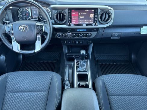 Certified 2023 Toyota Tacoma 4x4 Double Cab image 12