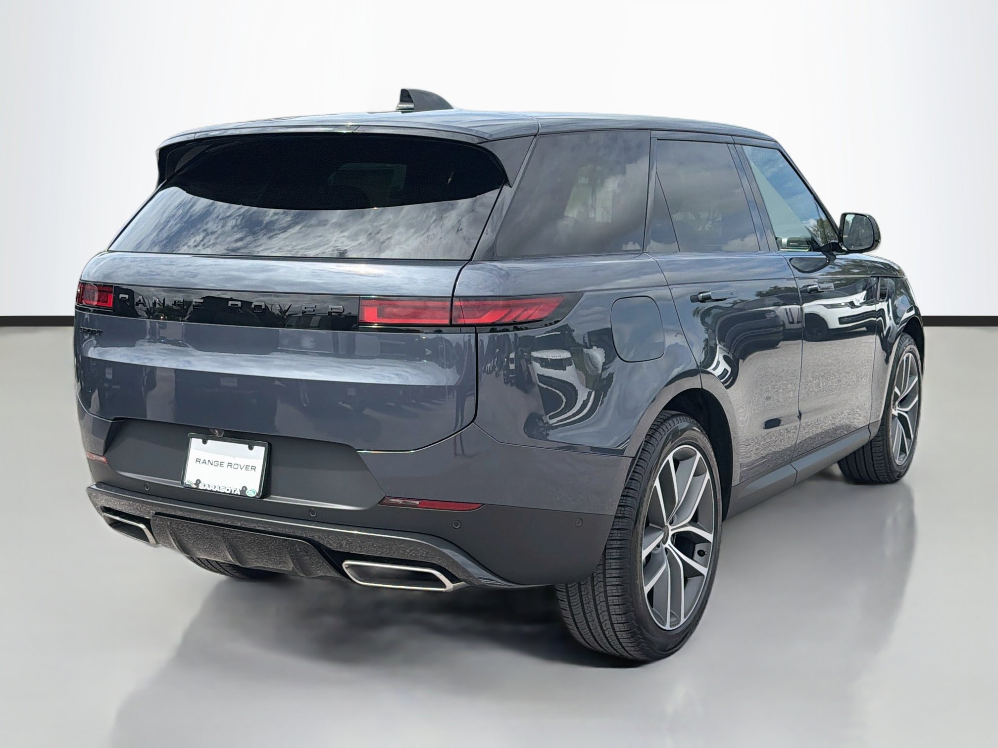 New 2027 Land Rover Range Rover Sport SE AWD/4WD image 5