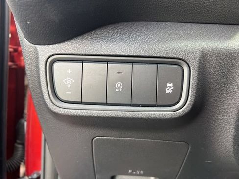 Certified 2021 Kia Soul LX FWD image 11