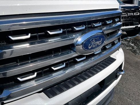 Used 2024 Ford F250 Platinum image 31