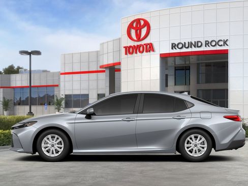 New 2026 Toyota Camry LE image 4