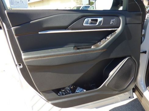 New 2026 Ford Explorer Tremor image 24