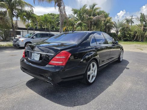 Used 2013 Mercedes-Benz S 550 w/ Sport Pkg Plus One image 5