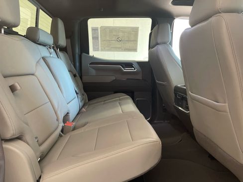 New 2026 GMC Sierra 1500 SLT w/ SLT Premium Plus Package image 33