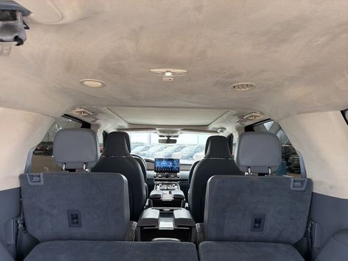 Used 2023 Lincoln Navigator L Black Label AWD/4WD image 26