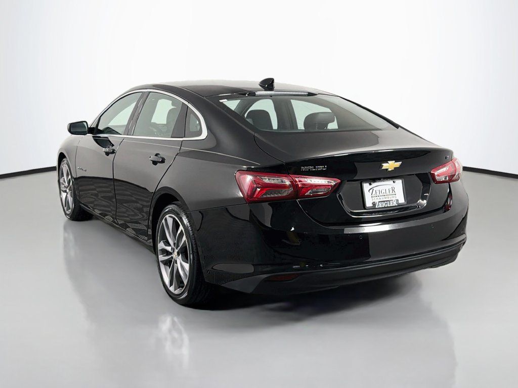 Used 2023 Chevrolet Malibu LT w/ Driver Confidence Package FWD image 5