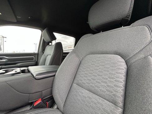 New 2026 RAM 1500 4x4 Crew Cab image 14