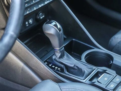 Used 2019 Hyundai Tucson Limited image 22