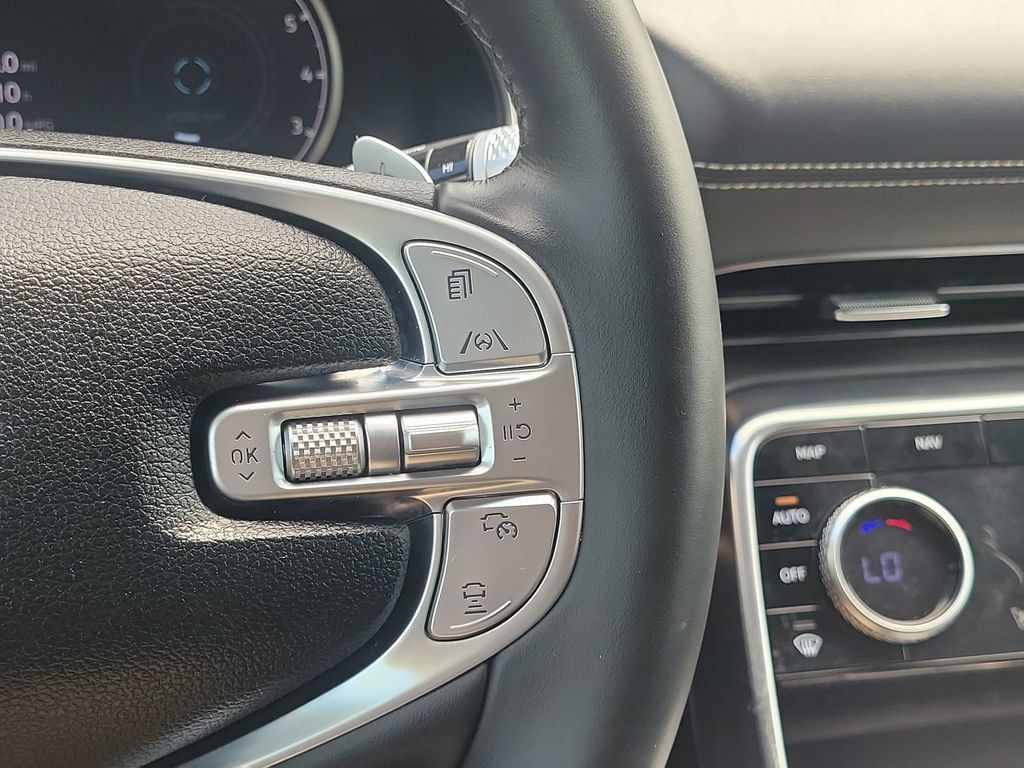 Used 2024 Genesis GV80 3.5T AWD/4WD image 22
