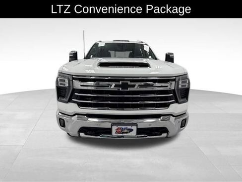 Certified 2025 Chevrolet Silverado 3500 LTZ w/ LTZ Premium Package AWD/4WD image 7