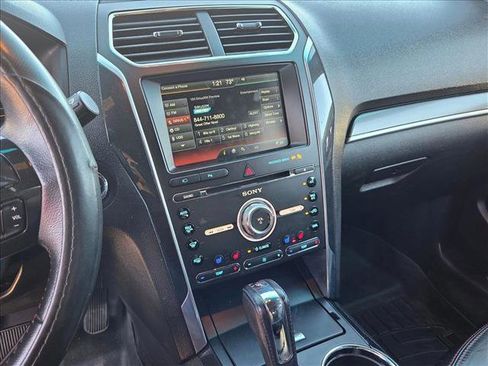 Used 2016 Ford Explorer Sport w/ Equipment Group 401A image 12