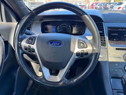 Used 2013 Ford Taurus SEL image 17