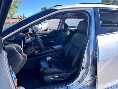 Used 2016 Nissan Maxima Platinum FWD image 27