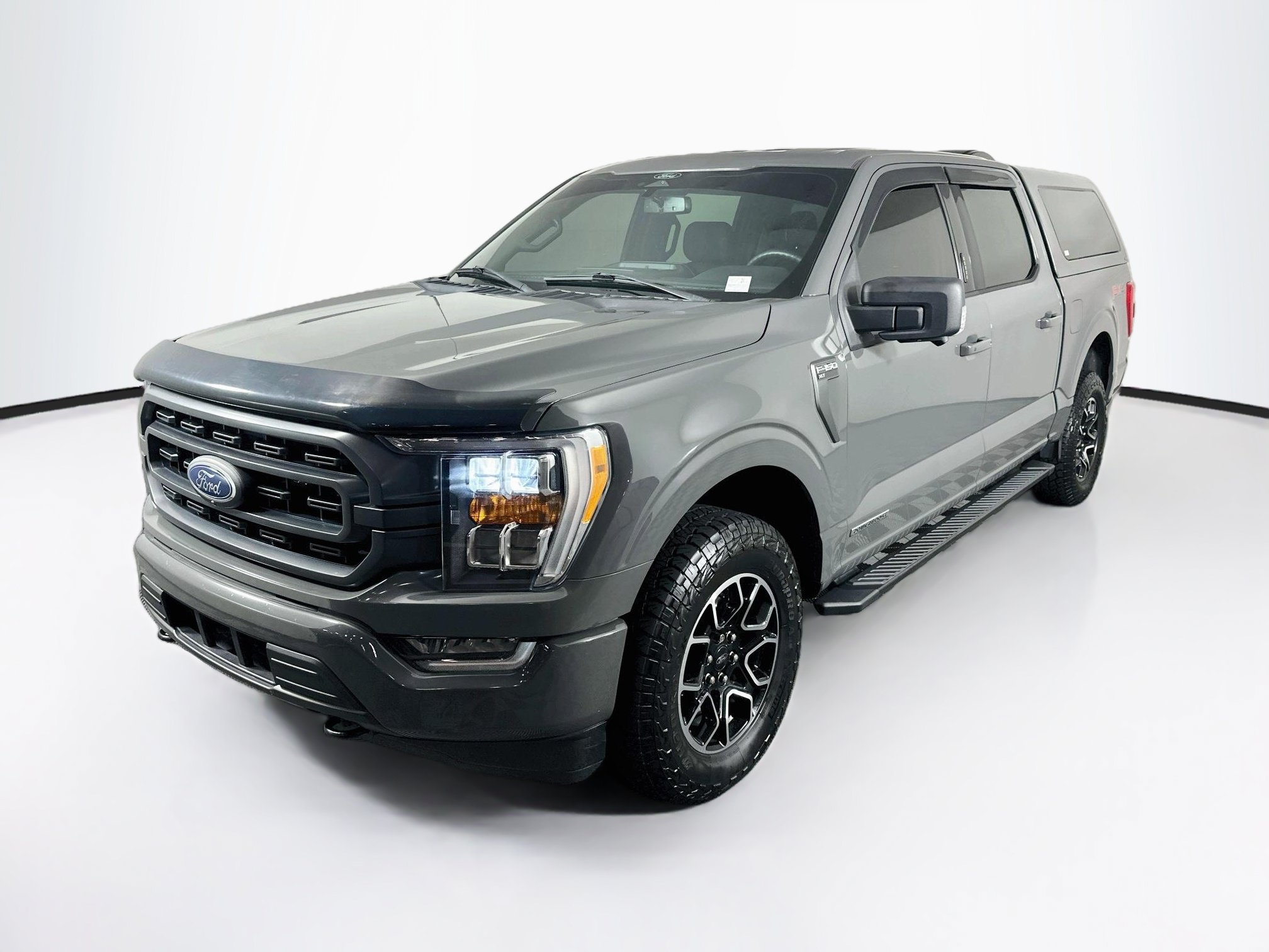 Used 2021 Ford F150 XLT w/ Equipment Group 302A High AWD/4WD image 3
