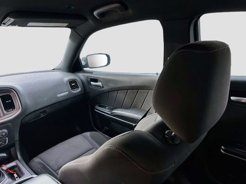 Used 2022 Dodge Charger SXT RWD image 21