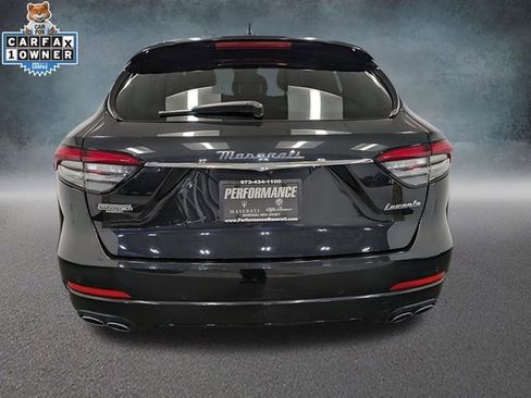 Used 2022 Maserati Levante GT AWD/4WD image 5