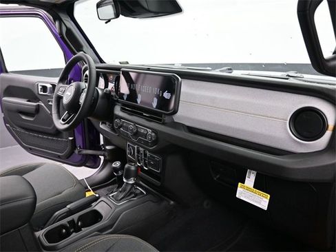 New 2026 Jeep Gladiator Sport image 24