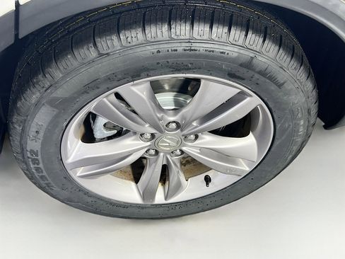 Used 2022 Acura MDX SH-AWD image 32