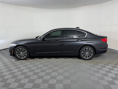Used 2018 BMW 530i RWD image 2