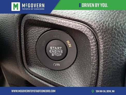 Used 2024 Jeep Wrangler Sport AWD/4WD image 27