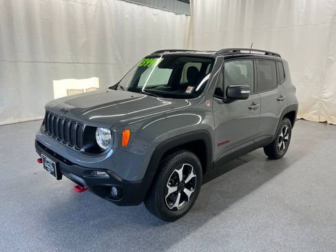 Used 2020 Jeep Renegade Trailhawk w/ Cold Weather Group AWD/4WD image 1
