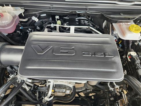 Used 2025 RAM 1500 Tradesman image 32