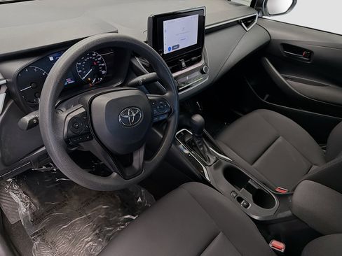 Used 2024 Toyota Corolla LE FWD image 7