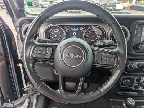 Used 2020 Jeep Wrangler Unlimited Sport AWD/4WD image 27