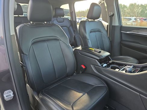 Used 2022 Jeep Grand Cherokee Limited 4xe w/ Luxury Tech Group II image 13