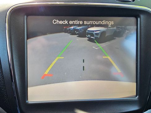 Used 2020 Dodge Journey Crossroad FWD image 33
