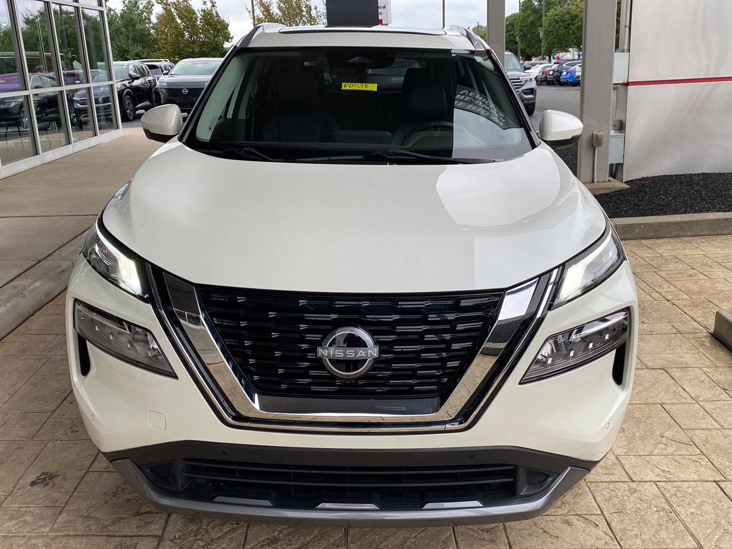 Certified 2023 Nissan Rogue SL w/ SL Premium Package AWD/4WD image 2