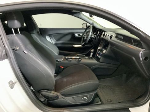 Used 2018 Ford Mustang Coupe w/ Ecoboost Performance Package image 28