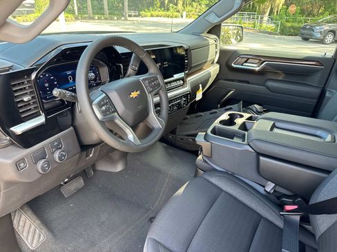 New 2025 Chevrolet Silverado 1500 LT w/ Protection Package image 21