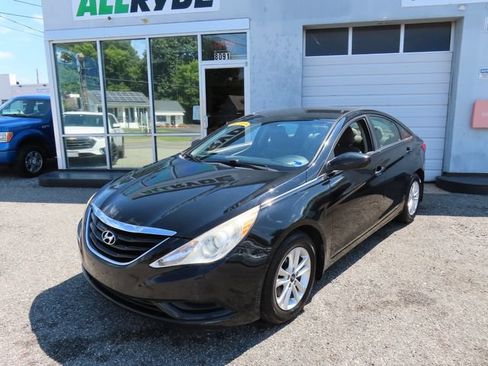 Used 2012 Hyundai Sonata GLS w/ Popular Equipment Pkg FWD image 1