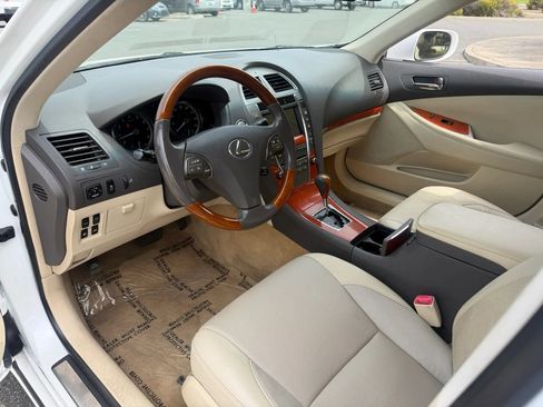 Used 2010 Lexus ES 350 FWD image 13