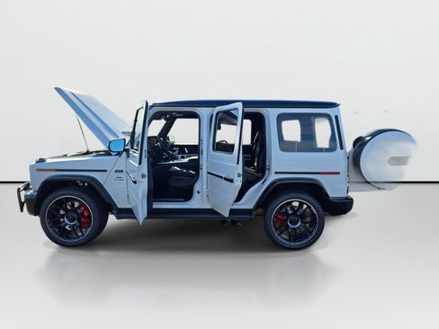 New 2027 Mercedes-Benz G 63 AMG 4MATIC image 9