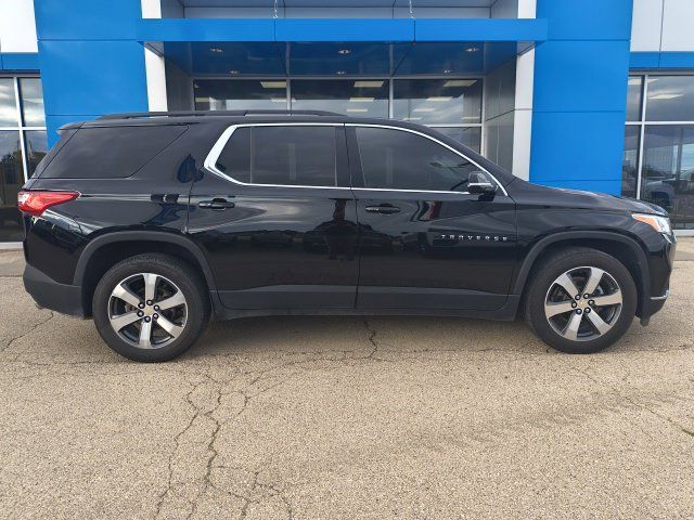 Used 2019 Chevrolet Traverse LT w/ LT Premium Package AWD/4WD image 4