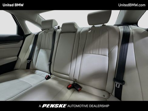 Used 2018 Honda Accord EX-L image 12