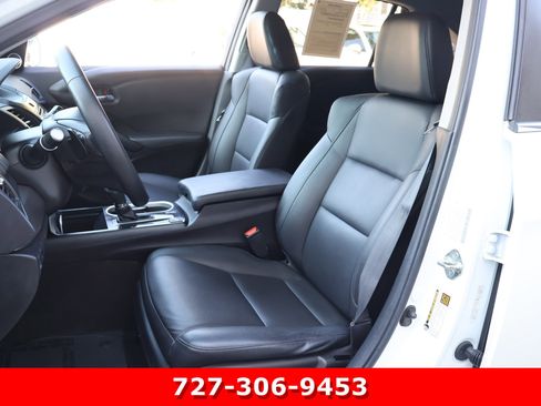 Used 2017 Acura RDX image 2