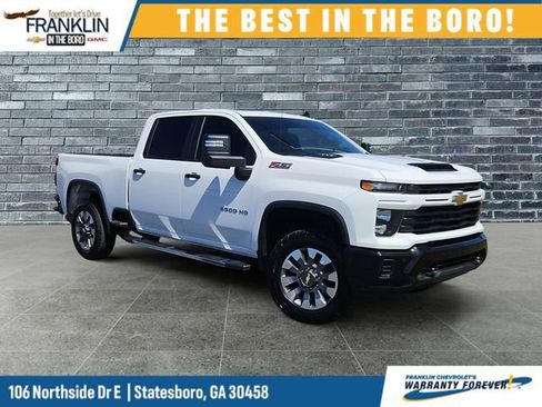 Used 2025 Chevrolet Silverado 2500 Custom w/ Custom Value Package AWD/4WD image 8