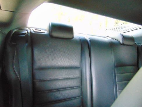 Used 2015 Lexus RC 350 w/ Luxury Package RWD image 26
