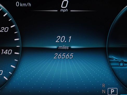 Used 2020 Mercedes-Benz C 300 Sedan w/ Premium Package image 20