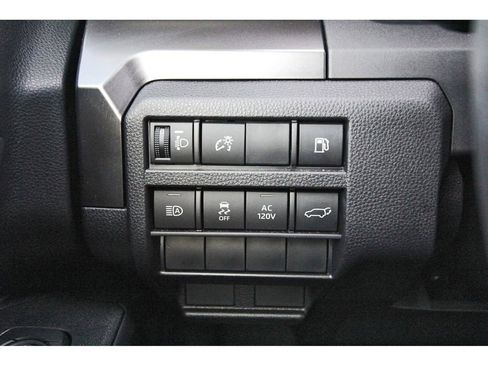 Used 2025 Toyota 4Runner TRD Off-Road Premium AWD/4WD image 21
