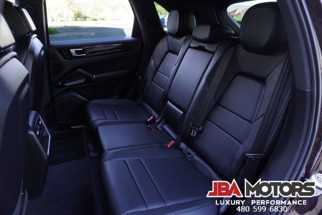 Used 2020 Porsche Cayenne AWD/4WD image 82