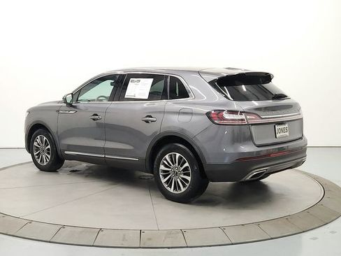 Used 2021 Lincoln Nautilus Reserve image 5