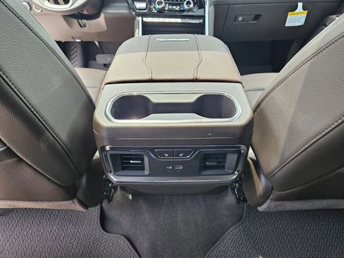 New 2026 GMC Sierra 3500 Denali w/ Denali Reserve Package AWD/4WD image 27