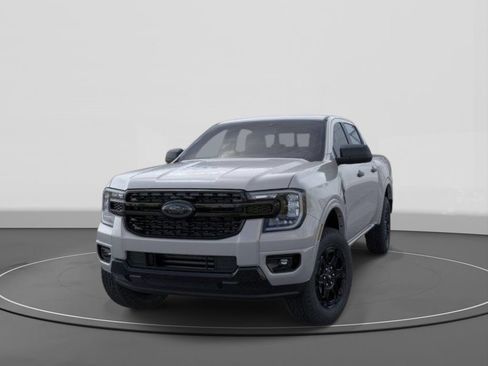 New 2026 Ford Ranger XLT w/ Black Appearance Package RWD image 2