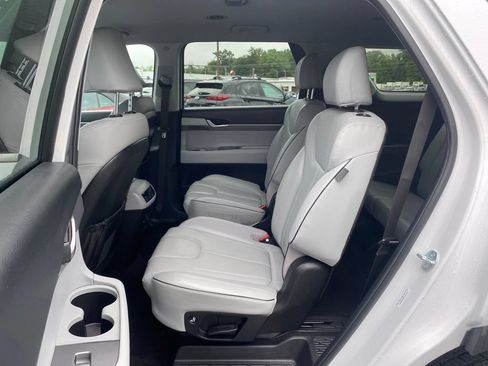 Certified 2025 Hyundai Palisade SEL AWD/4WD image 14