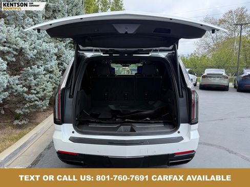 Used 2025 Cadillac Escalade ESV Sport Platinum AWD/4WD image 38